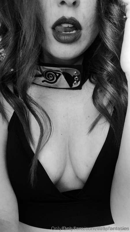 @kirasfantasies  Nerdy introvert, come say hi 😘