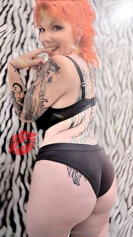 This booty doesn't do the walk of shame, she does the stride..