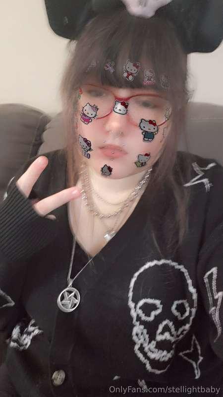 Happy late halloween I was kuromi from hello kitty what abou..