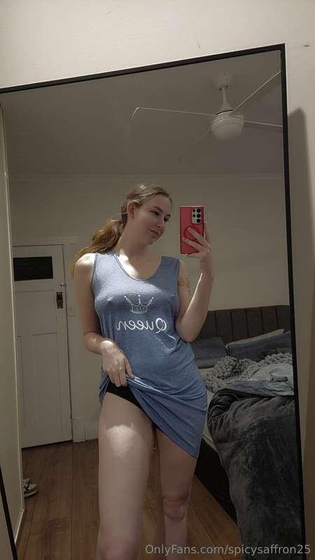 Want me bent over with no panties for you? Unlock it 🥵😘 (the..