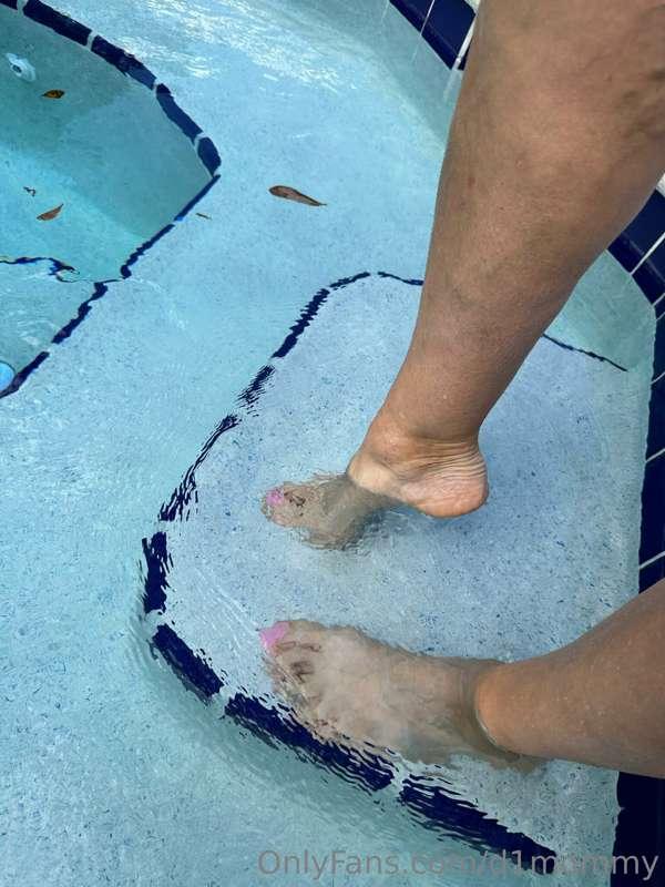 Pool day for BIG mama’s walkers
