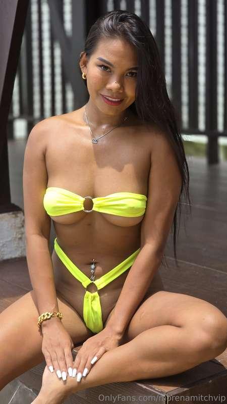 Do you think this bikini will turn heads? 🥰 