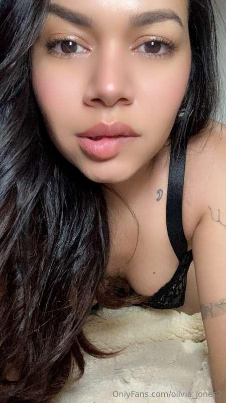 Would you start your day with a girl like me? 💟🍆