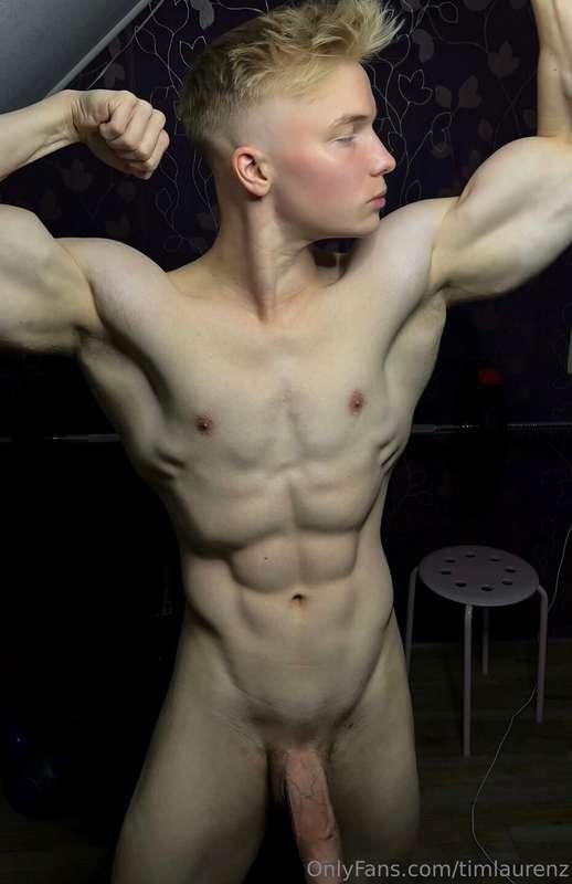 I really wanted to train naked today, but I can't do that in..