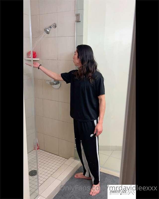 Are you doing the hot water test with your hand?