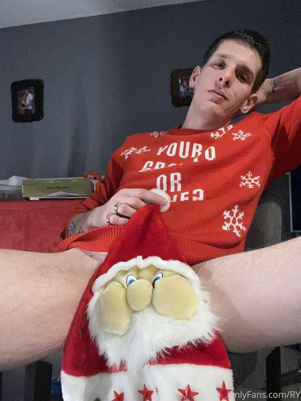Merry fucking Christmas you sexy bunch of people 😘😈🥰