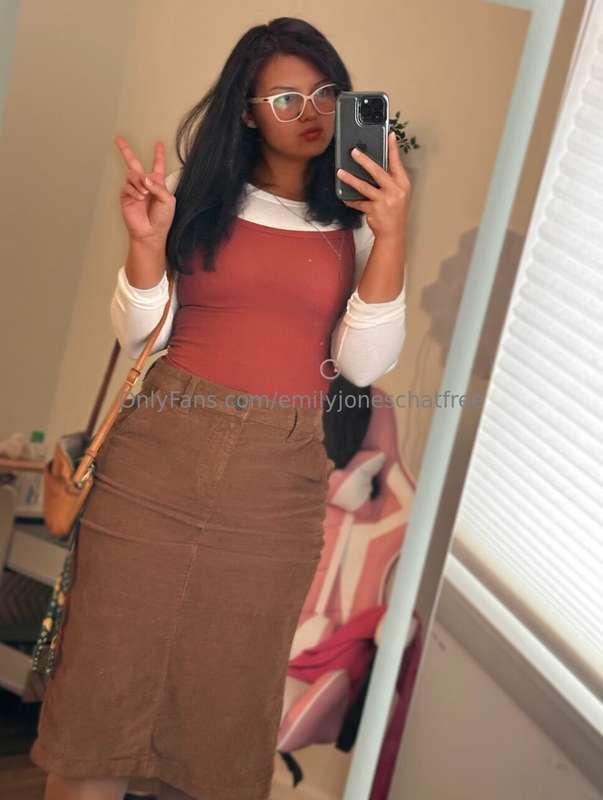 Serving nerd chic… but don’t let the glasses fool you 😉