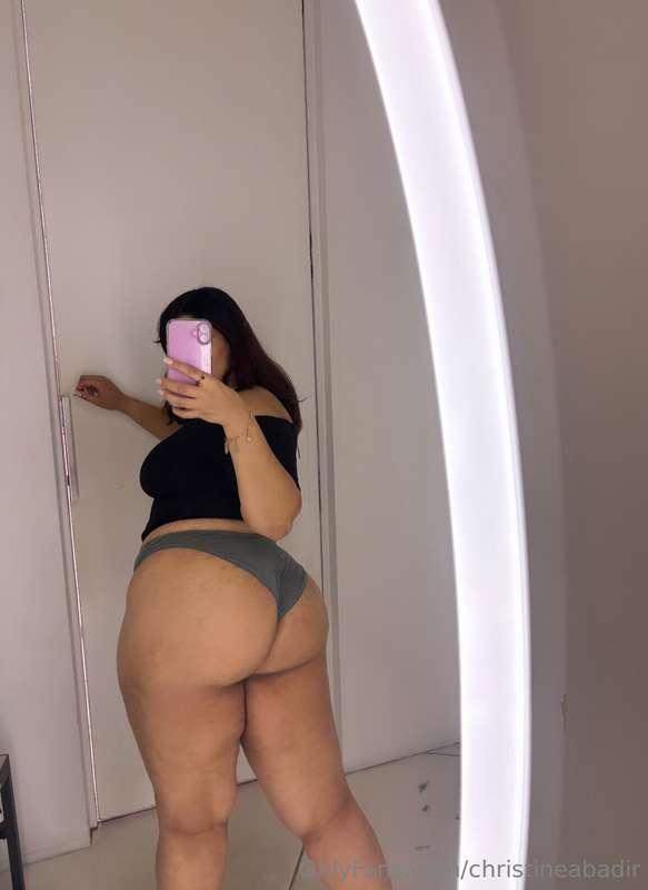 💋
