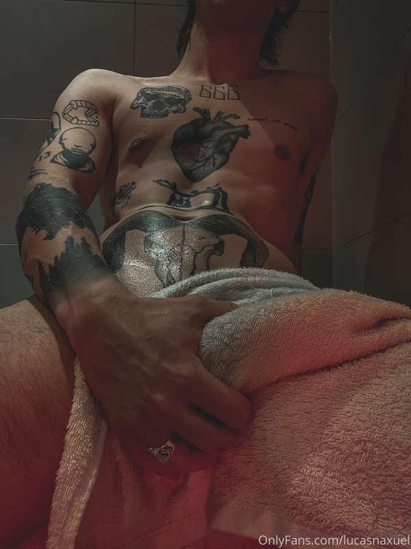 Just keep scrolling 🤤