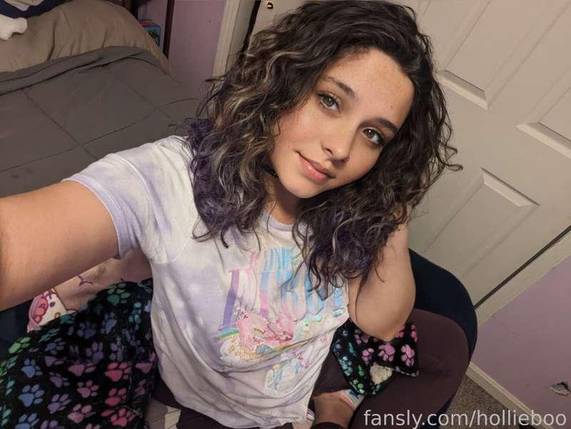 hollieboo image #1