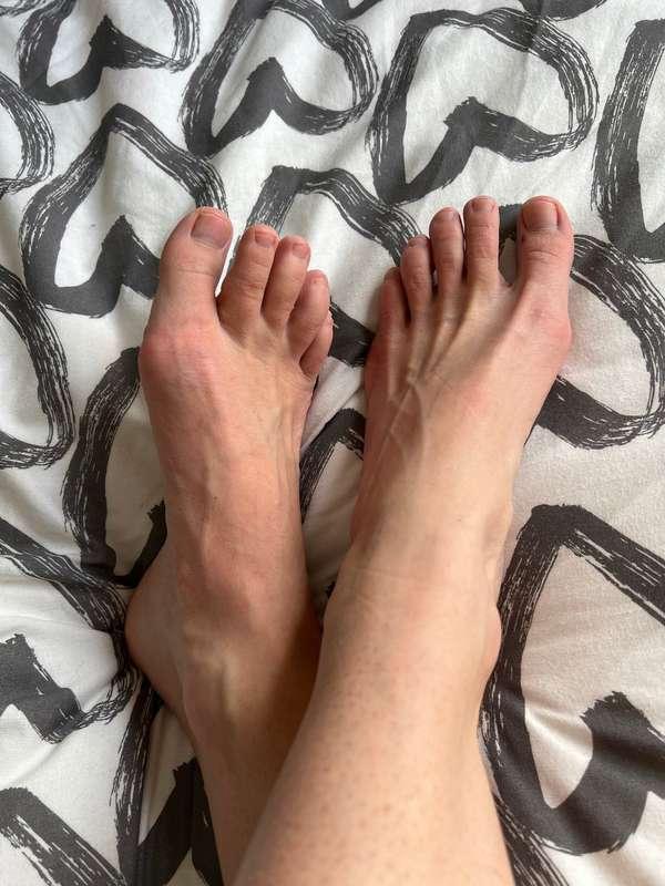 What colour should I use for my toes?