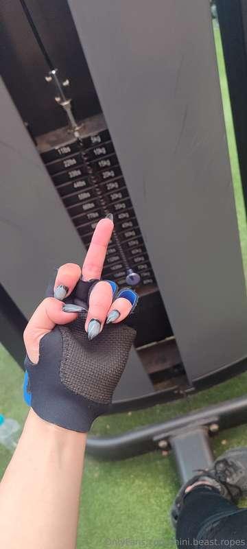 New claws... To tear you apart 🌑