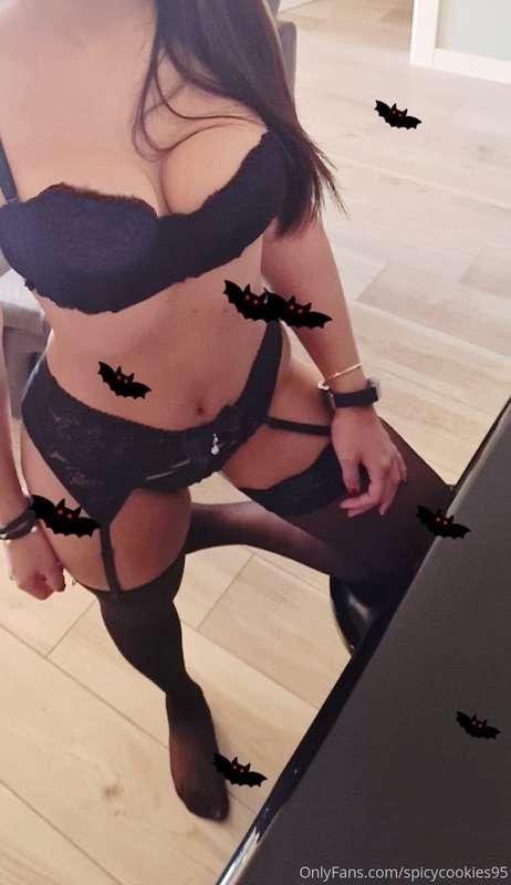 Buon halloween a tuttiii 🎃
Scusateci per l'assenza di oggi, ..