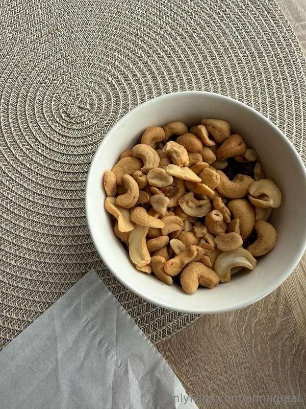 nut snack!!! love nuts because I get healthy fats and a smal..