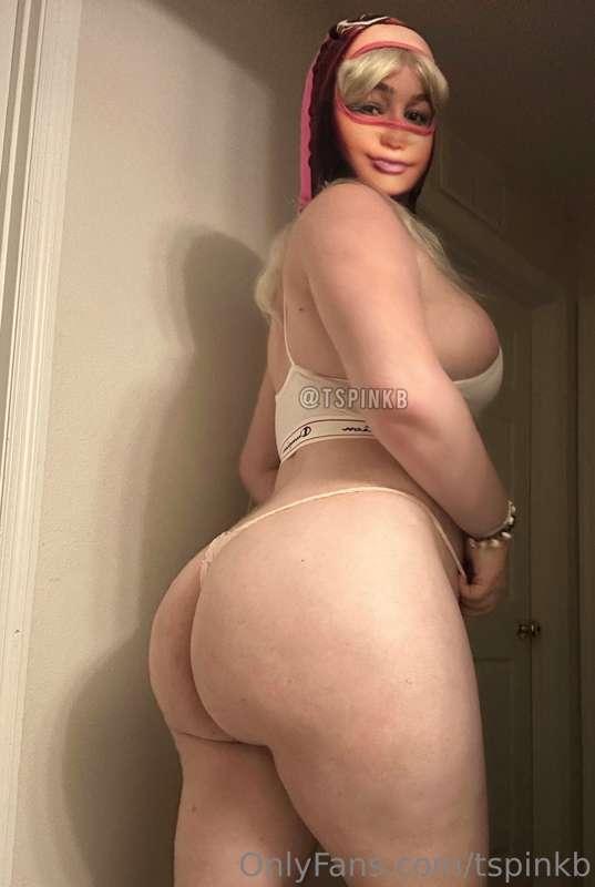 😈