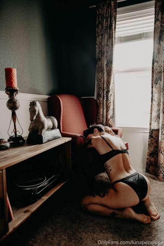 lunapenelope image #0