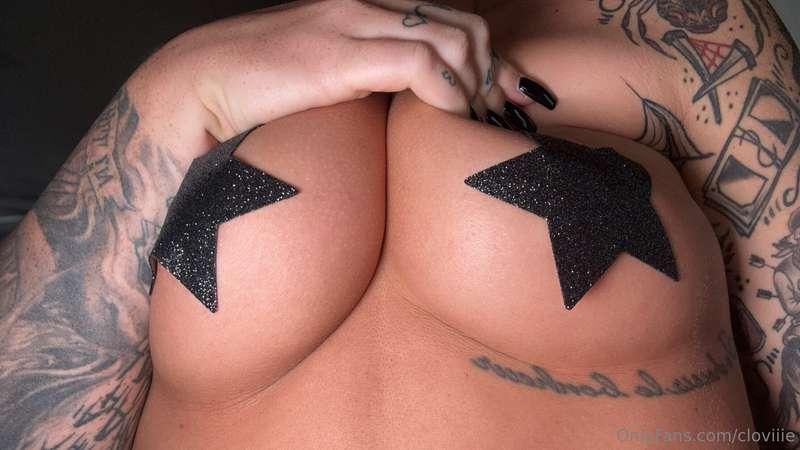 ⭐️🖤