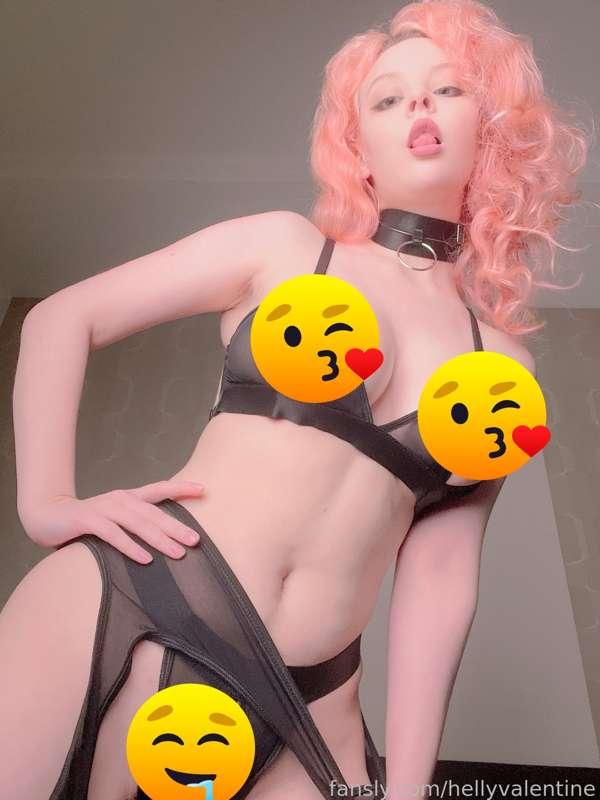 hellyvalentine image #1