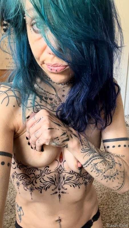 trashdoll image #0