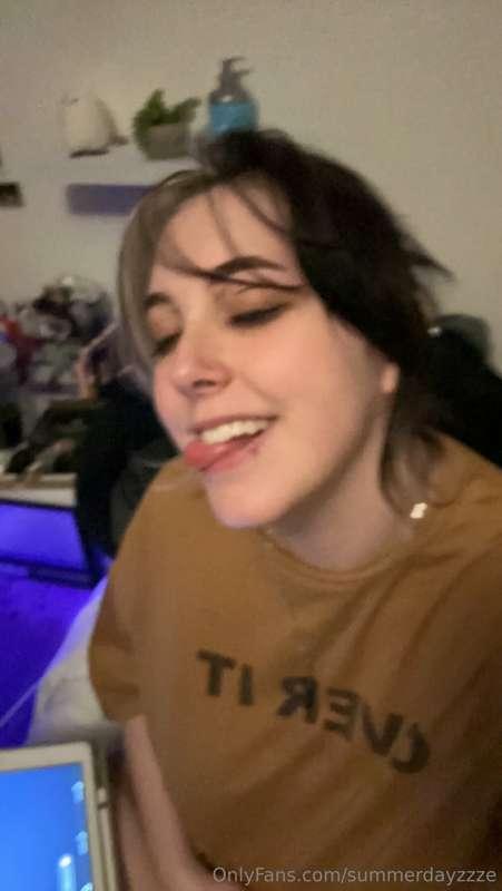 Late night post (or I guess morning) I am so high rn hehe