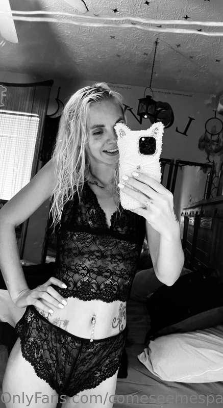 A black & white 🖤 photo for you