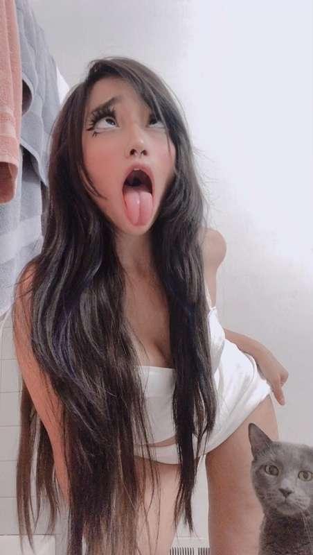 anyone here like ahegao? :) featuring my cat