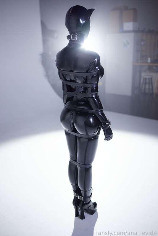ana_levide image #51