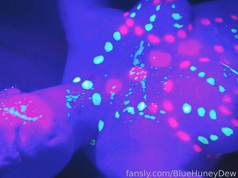 bluehuneydew image #3