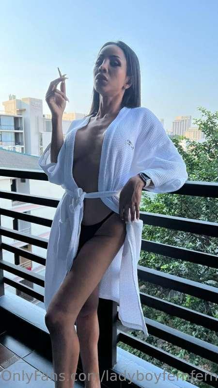 wanna take out my robe? 😈