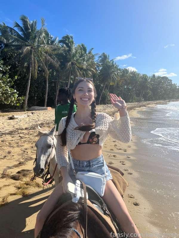 kaileymae image #3