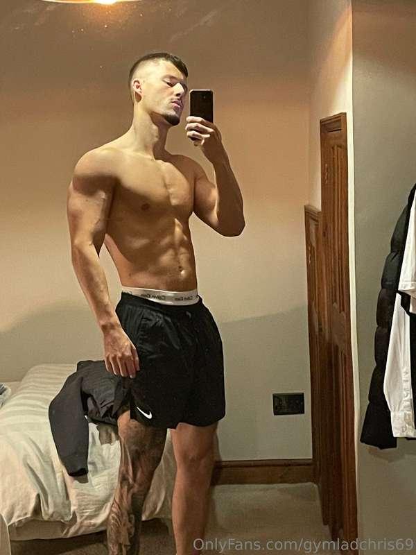 gymladchris69 image #1