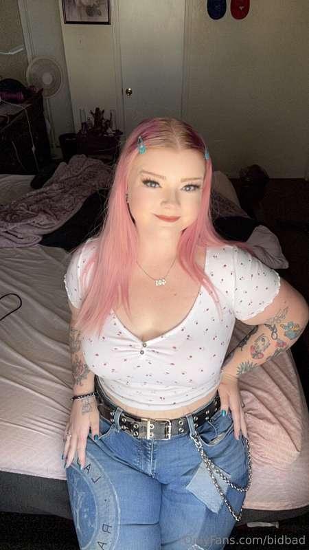 Happy birthday to meeee!!! (: Tips appreciated for celebrati..