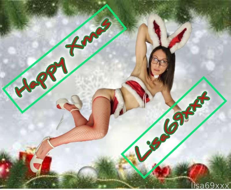 I made you a Xmas card 🎄🥰

Does that mean you'll make one for me as well ??? 

#stockings #heels 