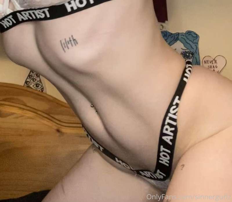 tell me i’m hot