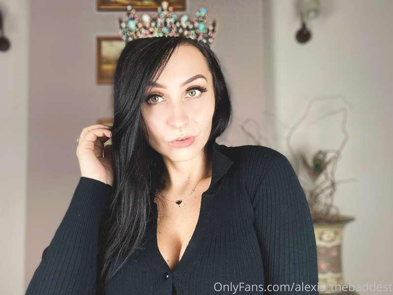 It’s almost the end of the month 👸! I’m glad to have so ambi..