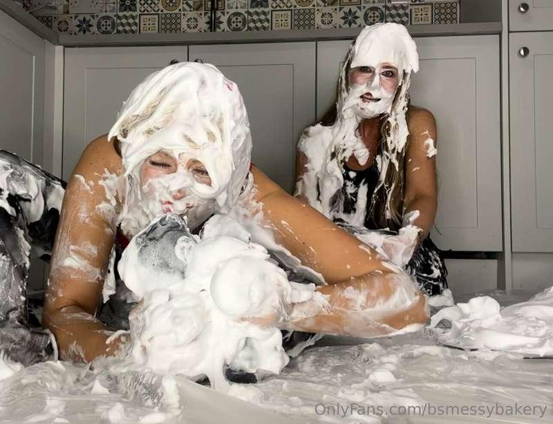 bsmessybakery image #37