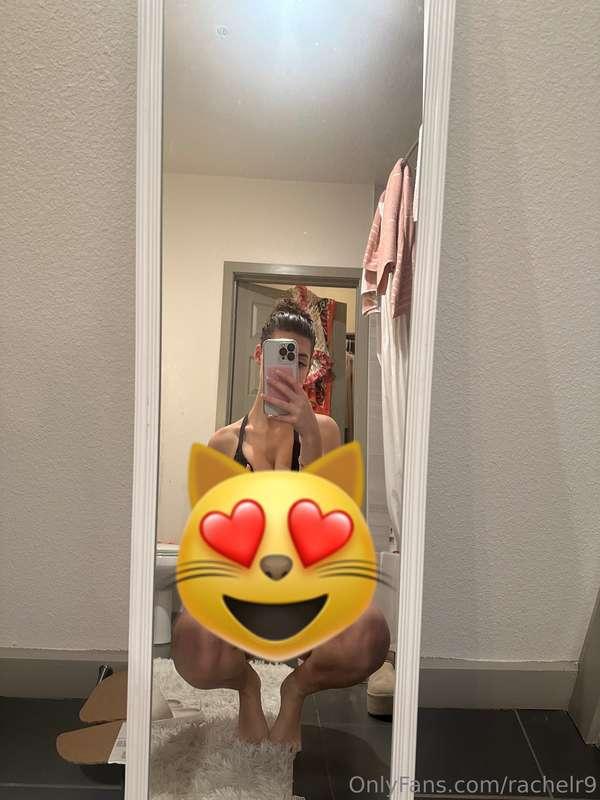 Text me to see the good stuff 👀