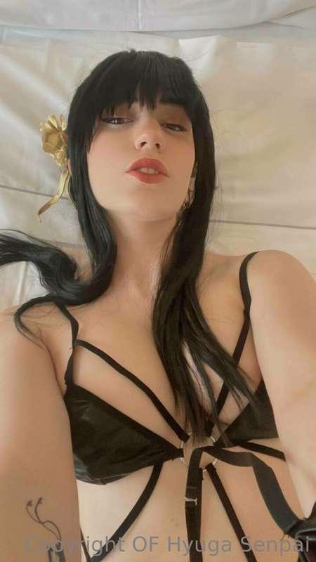 Questo cosplay vi farà IMPAZZIRE 🥵🥵
Fai una TIP da 35 qui so..