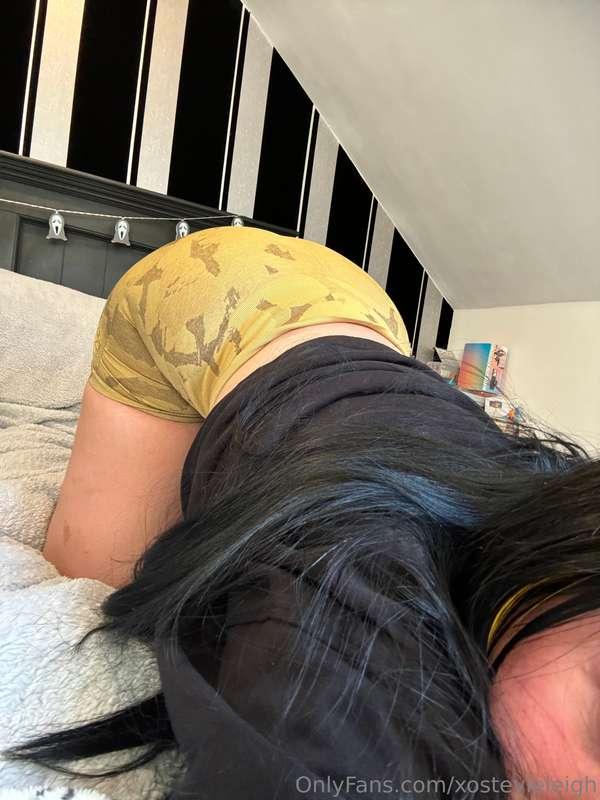 Really want someone to blow my back out 🥺