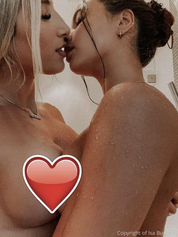 Leave a like if you want this xxx video with @mariaarzola