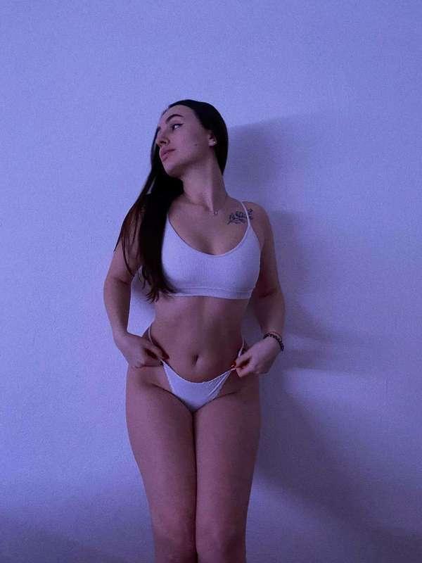 my favorite color of underwear 😏❤️