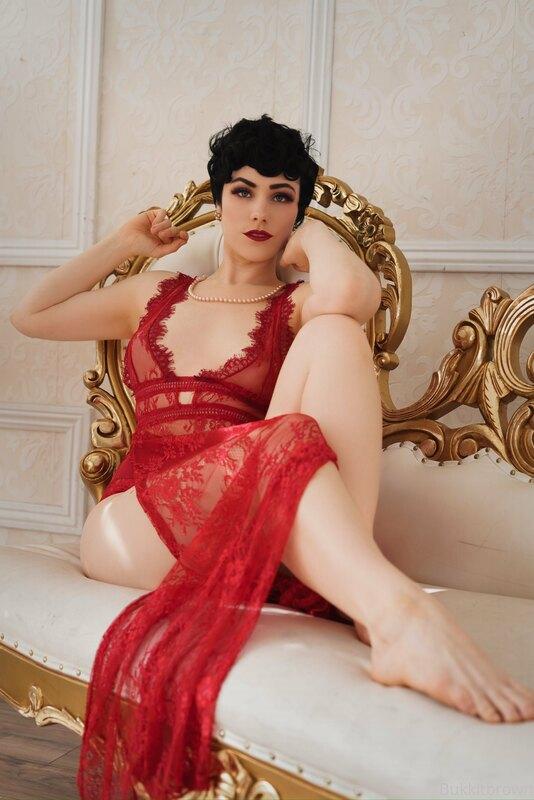 Oh to be lounging on an ornate chaise in lingerie 
instead o..