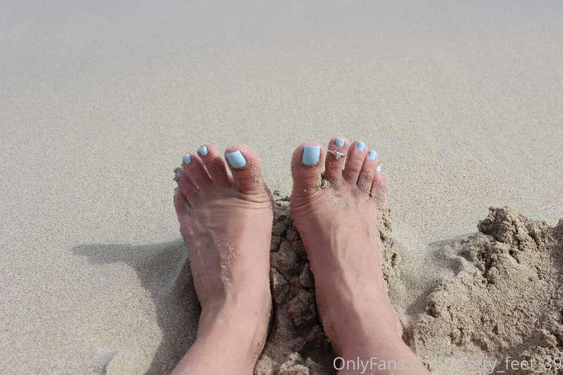 Sandy feet....