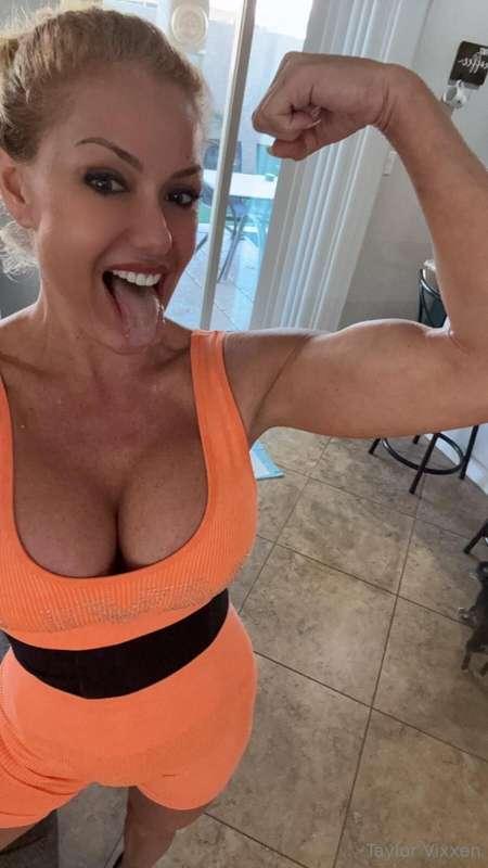 taylorvixxenfree image #0