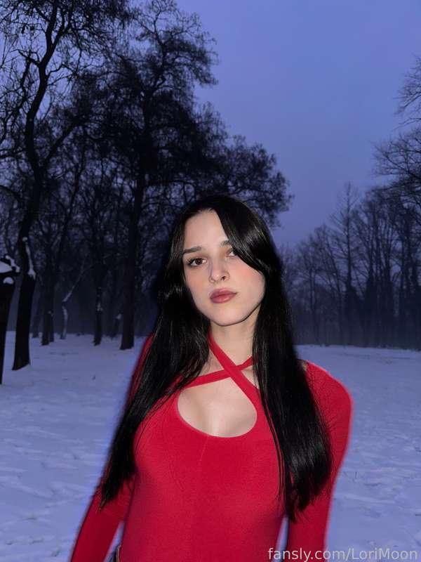 frost resistance 💪🏻


#fyp #brunette #mistress #femdom #domme #worship #goddess #lifestyle #outside #outdoor

