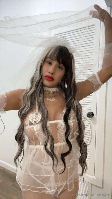 Wedding White -