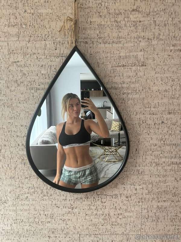 Hey babe, my blowjob video bundle is out and wanna show you!..