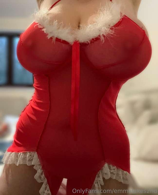 Come see the full Mrs Claus shoot on my main OFsale link htt..