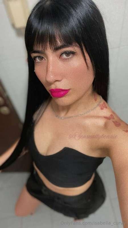 FREE subscription  The goddess Brunnette, your sexy Lady Bon..