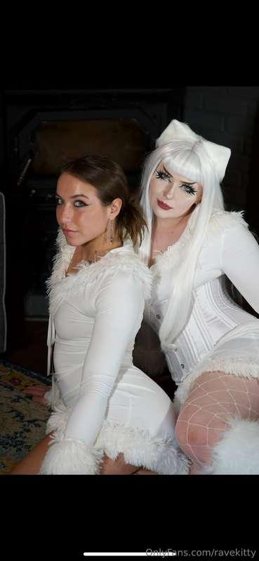 LIVE TONIGHT W MY GF @8pm est!!!